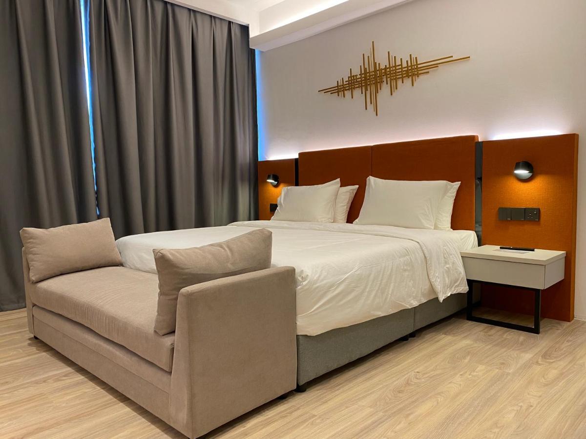 Otel Hotel Suite Sibu Zewnętrze zdjęcie